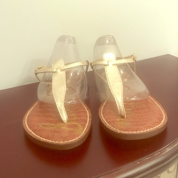 Sam Edelman Shoes - Sam Edelman Gold Sandals Sam Edelman Shoes - Sam Edelman Gold Sandals